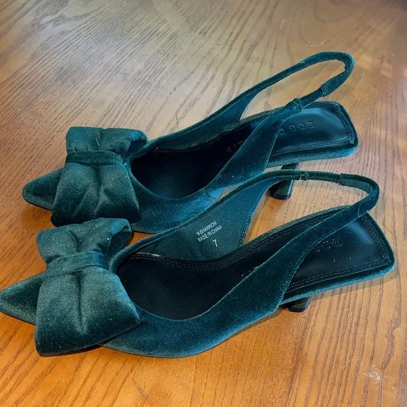 B.O.G. Collective Green Velvet Slingback Heels size 7 - Picture 2 of 8